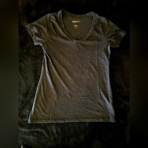 Arizona Vneck tshirt